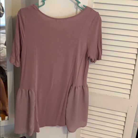 Violet Women’s boutique shirt - Picture 2 of 2